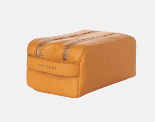 Orciani Micron Beauty Case in Pelle Ocra - Eleganza e Stile