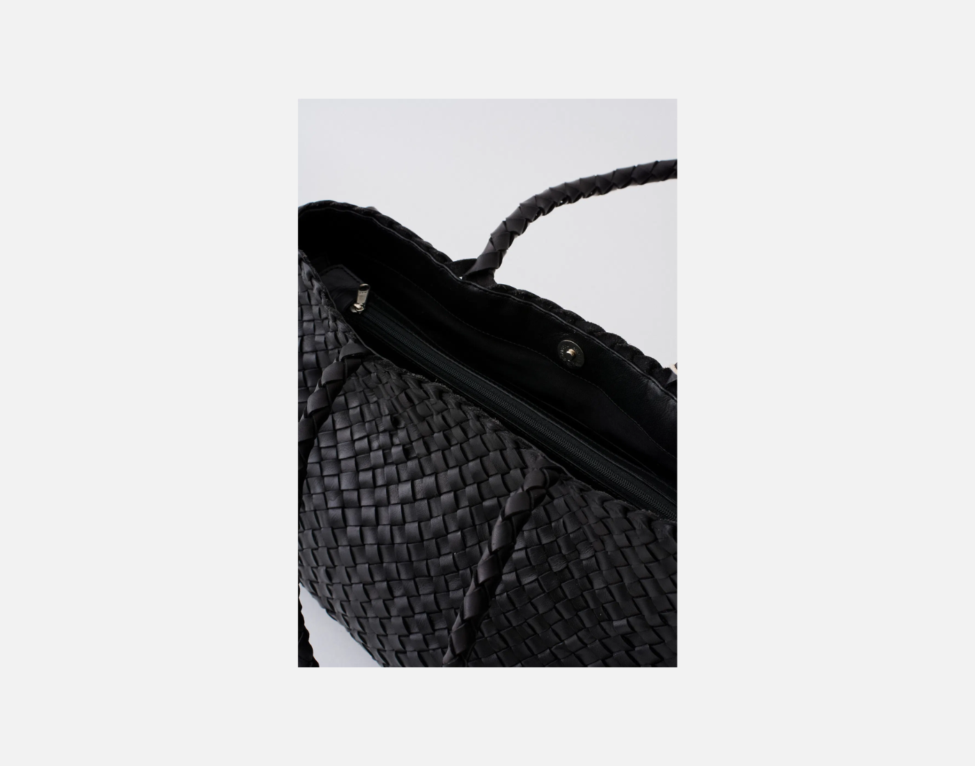 Dragon Diffusion Vintage Mesh Tote Black