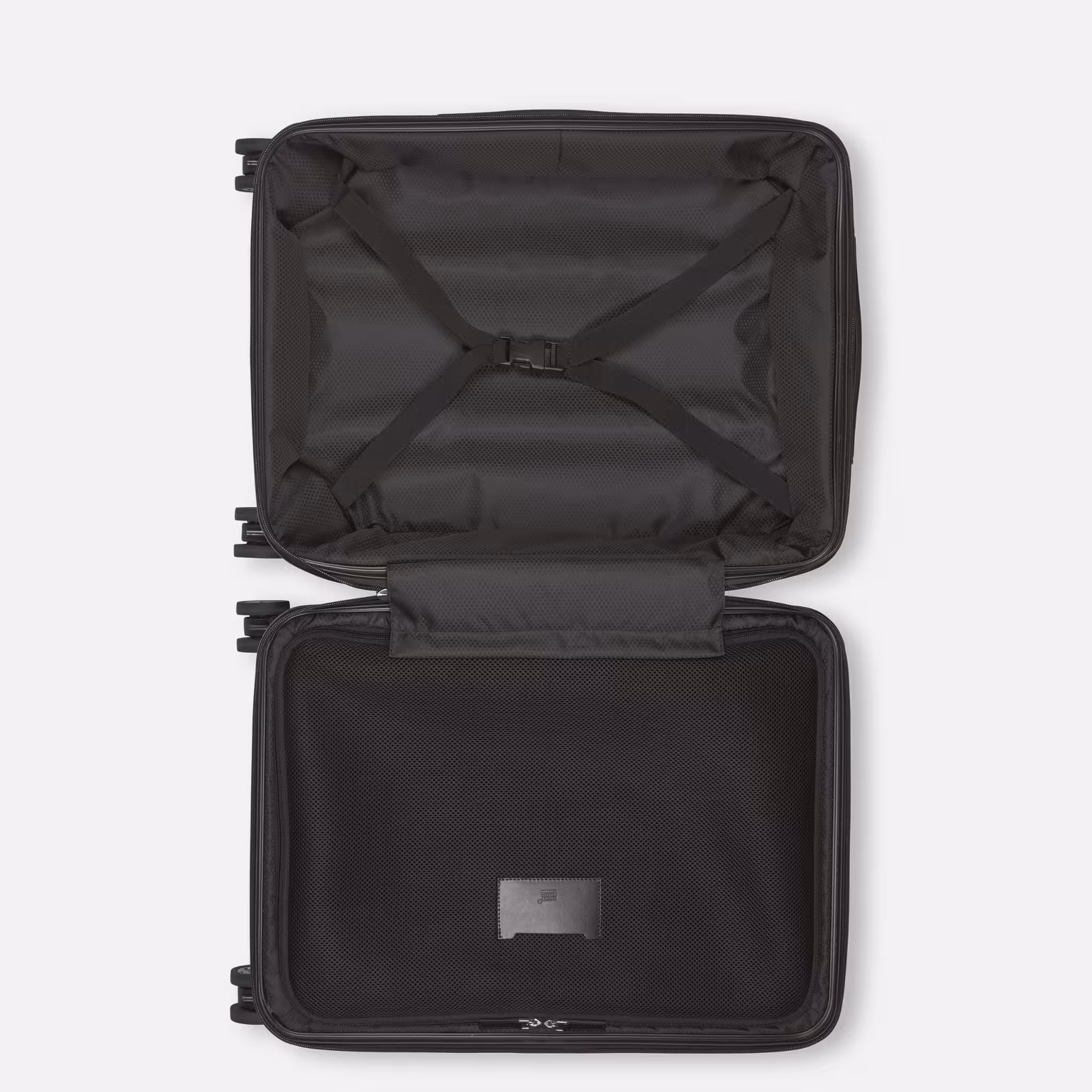 Montblanc #MY4810 Cabin Trolley: compatto, elegante e perfetto per viaggiare