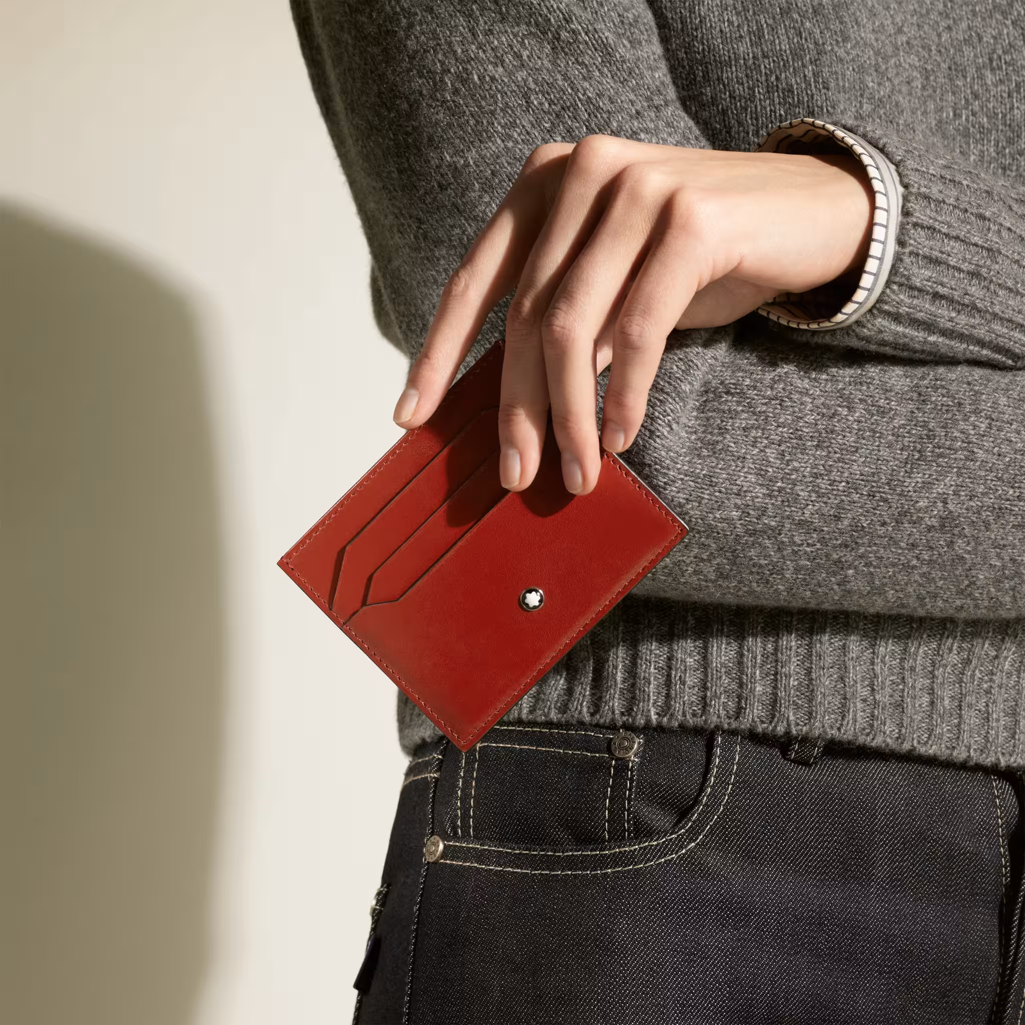 Portacarte Montblanc Meisterstück pelle ruggine scuro 6 scomparti compatto