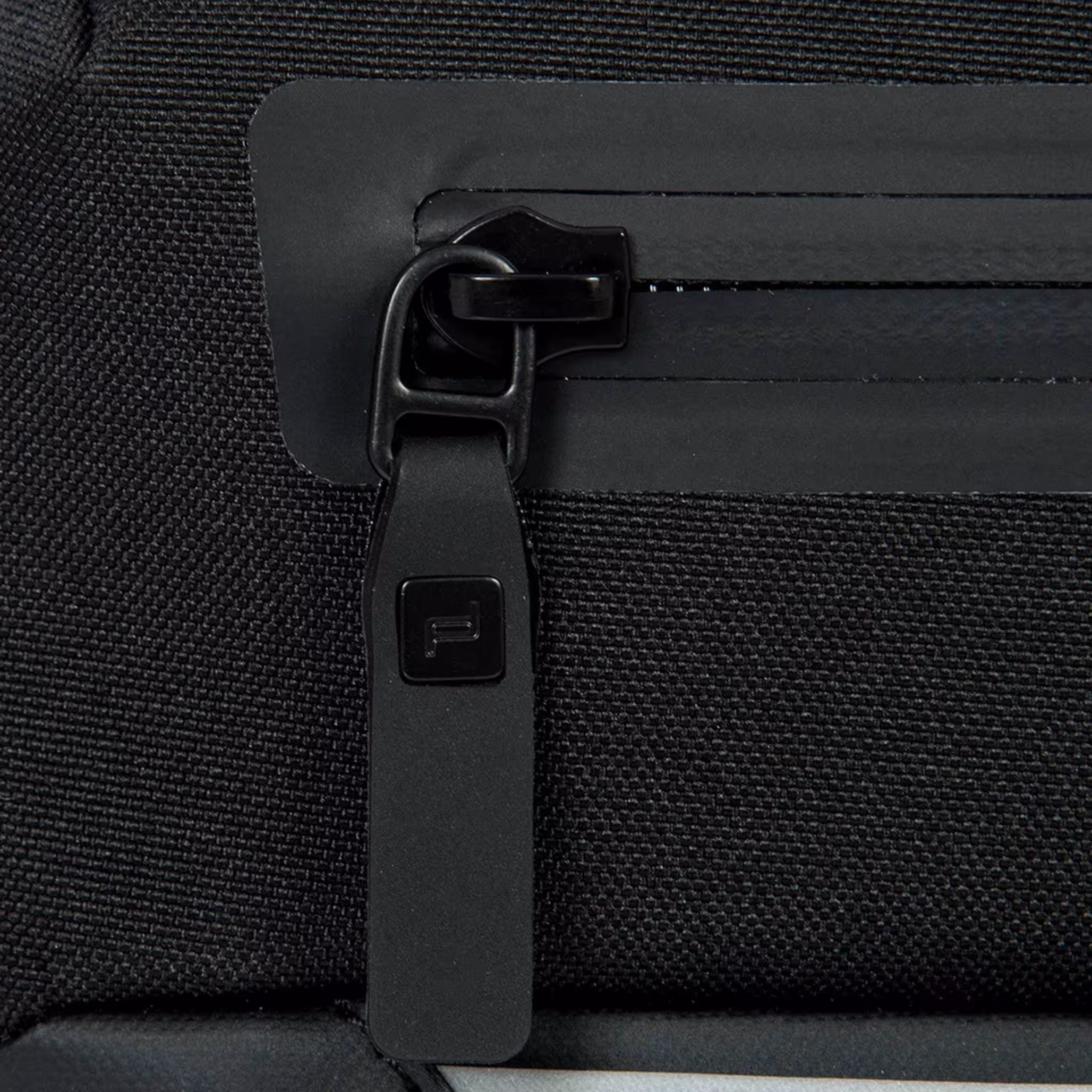 Borsa a Tracolla Porsche Design Urban Eco Nero - Eleganza Compatta