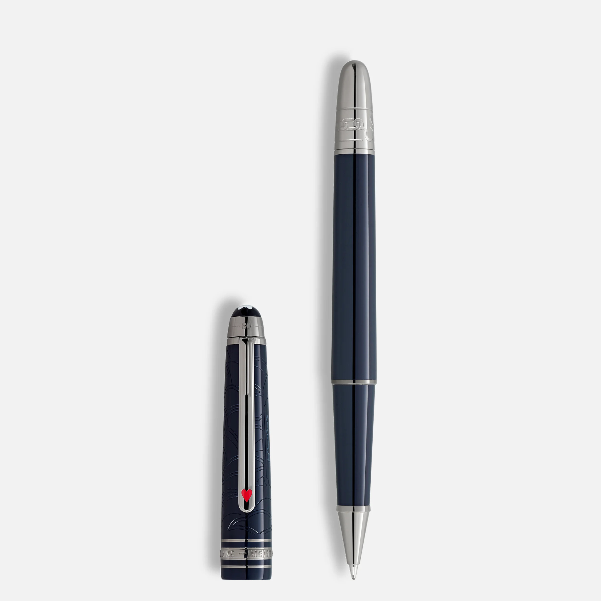 Montblanc Classique 80 Days – Roller Vista Completa Roller Montblanc Classique 80 Days in resina blu scuro con cappuccio inciso