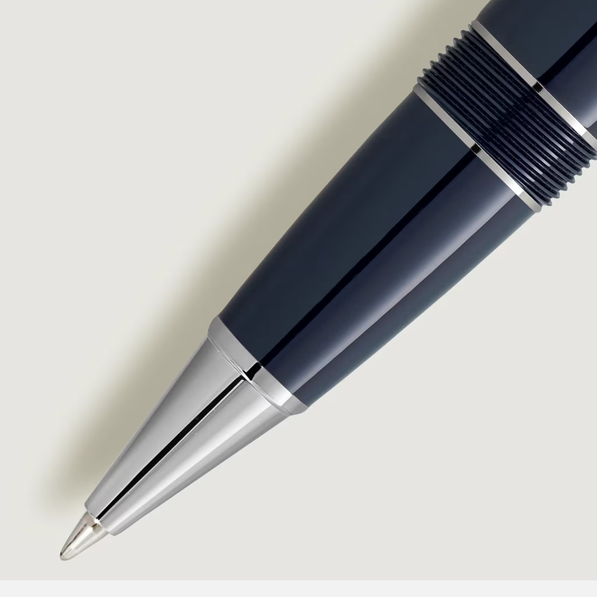 Dettaglio puntale penna Montblanc LeGrand Around the World in 80 Days