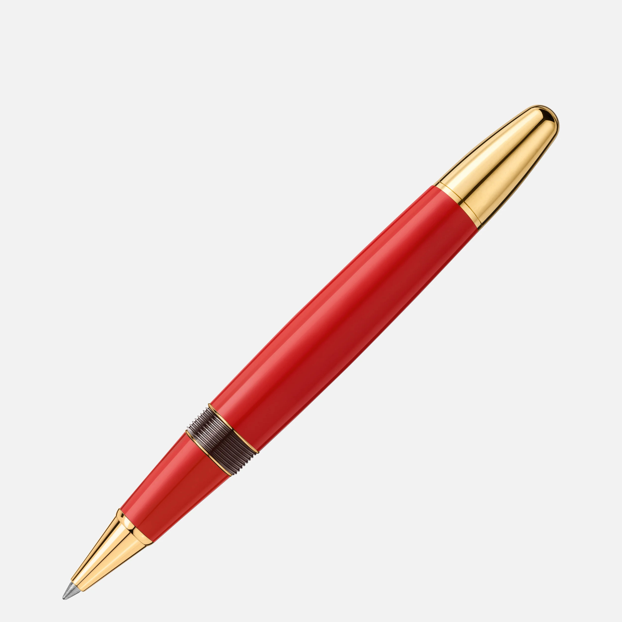 Penna in resina rossa con finiture oro da angolazione obliqua