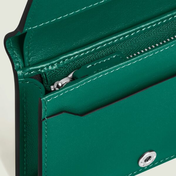 Interno del portafoglio Montblanc nano in pelle malachite con slot per carte e tasca con cerniera
